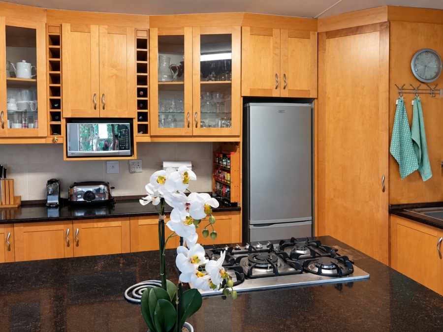 3 Bedroom Property for Sale in King George Park Western Cape